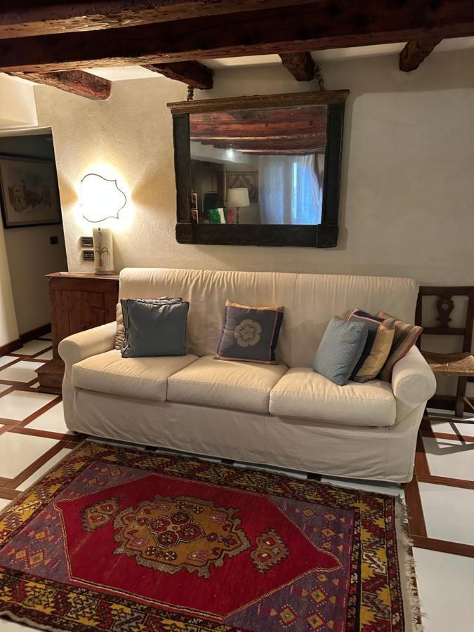 1 Ca'Del Traghetto Family Apartment Venezia Eksteriør bilde