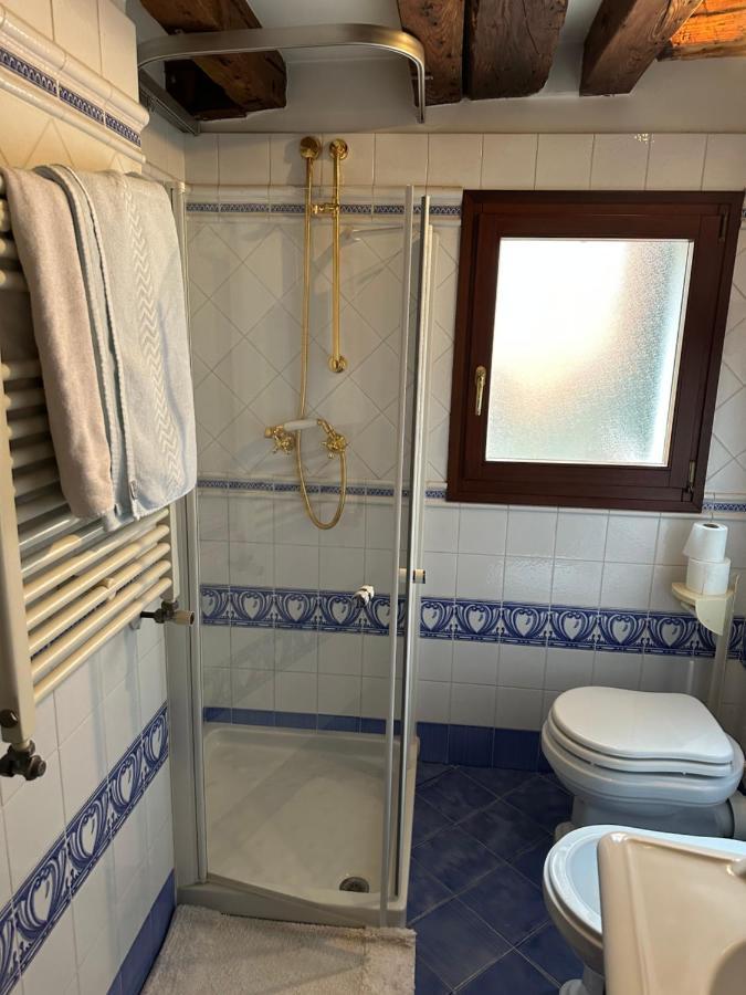 1 Ca'Del Traghetto Family Apartment Venezia Eksteriør bilde